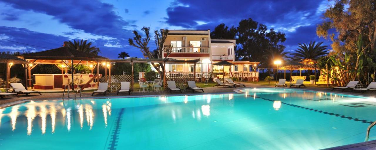 Naturist Angel Nudist Club Hotel - Adults Only Paradisi  Luaran gambar