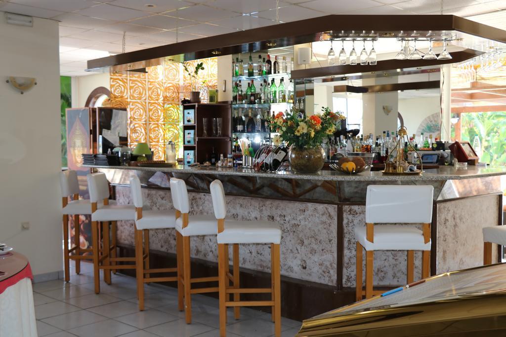 Naturist Angel Nudist Club Hotel - Adults Only Paradisi  Luaran gambar