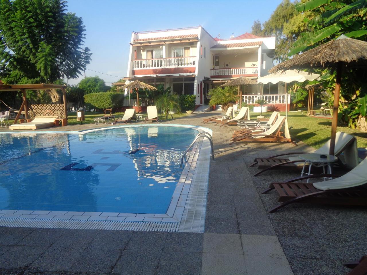 Naturist Angel Nudist Club Hotel - Adults Only Paradisi  Luaran gambar